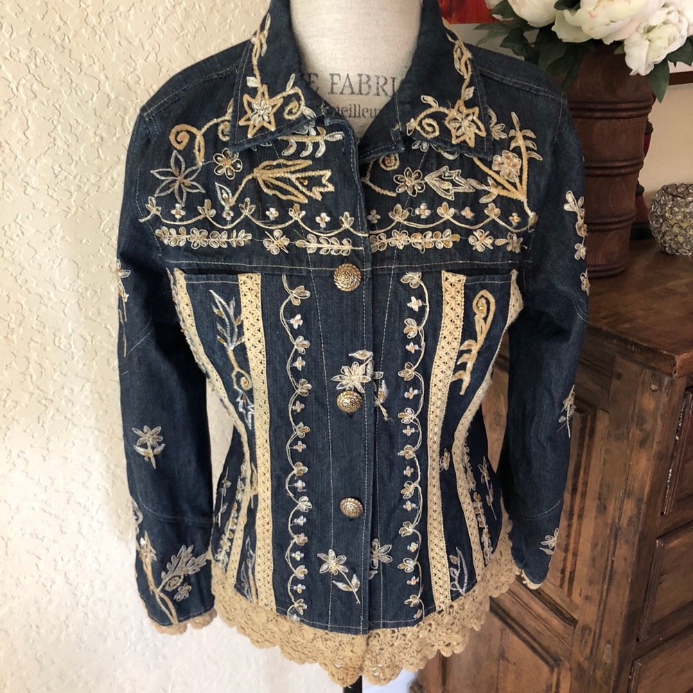 Embroidered jean jacket.